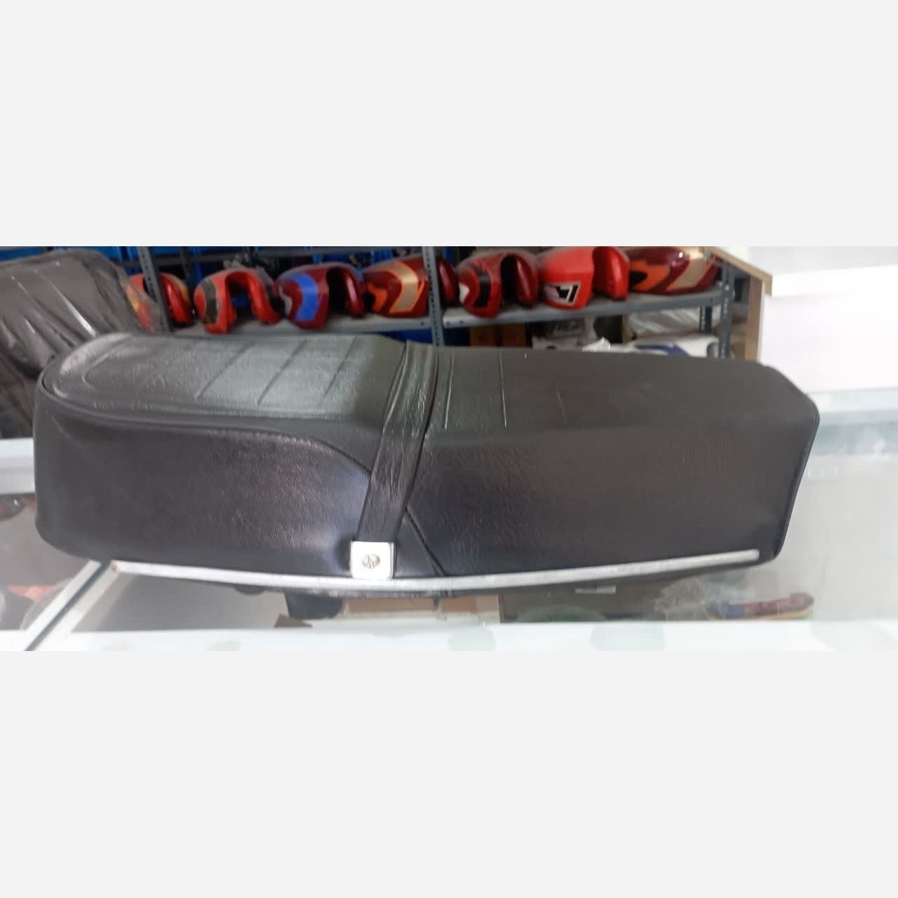 زین کلاس C موتور سیکلت هوندا از برند تیزرو